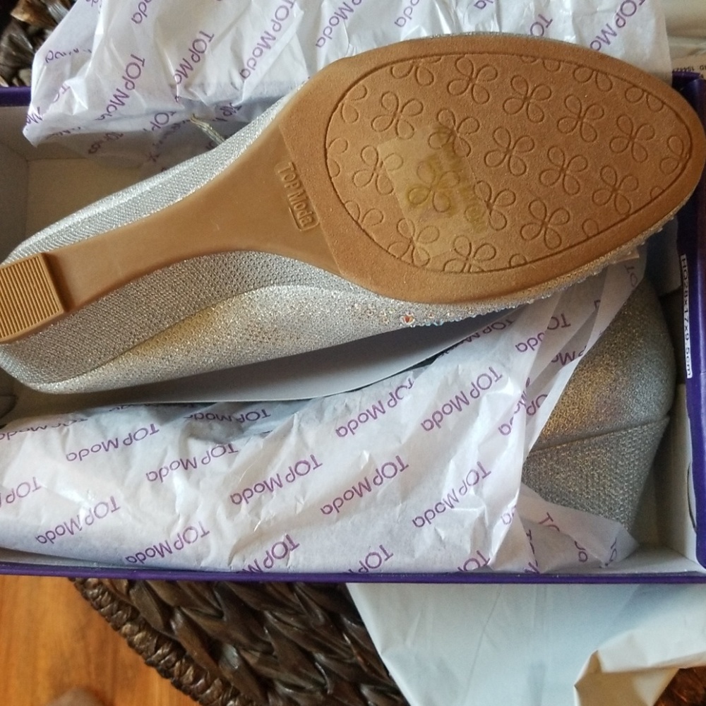 Wedges - Picture 3 of 4